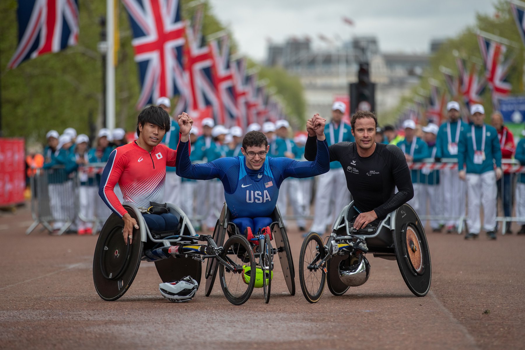 Khoảnh khắc về đích và kết quả chung cuộc London Marathon 2019 Khoảnh khắc về đích và kết quả chung cuộc London Marathon 2019